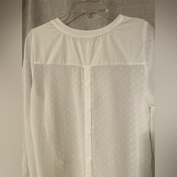 Skies Are Blue | Scoop Neck with Detailed Sleeves | M - Picture 8 of 8